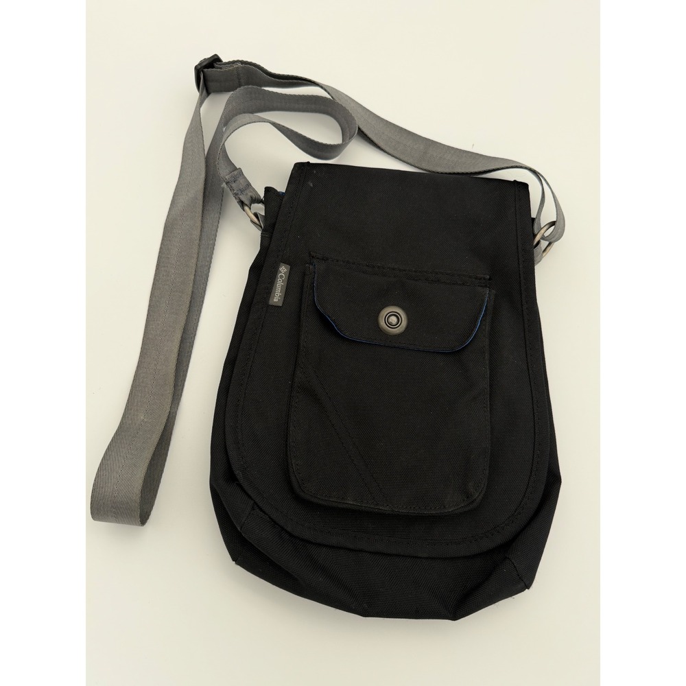 Columbia Sportswear Womens Black Canvas Crossbody Messenger Bag Size 8" x 10"
